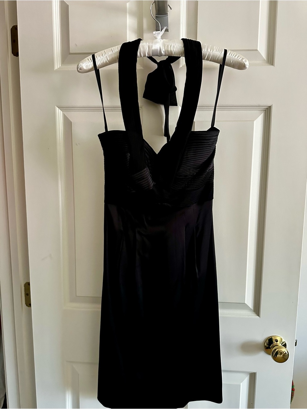 BCBGMAXAZRIA Black Halter Neck Midi Dress with Ruched Waist - Size 2